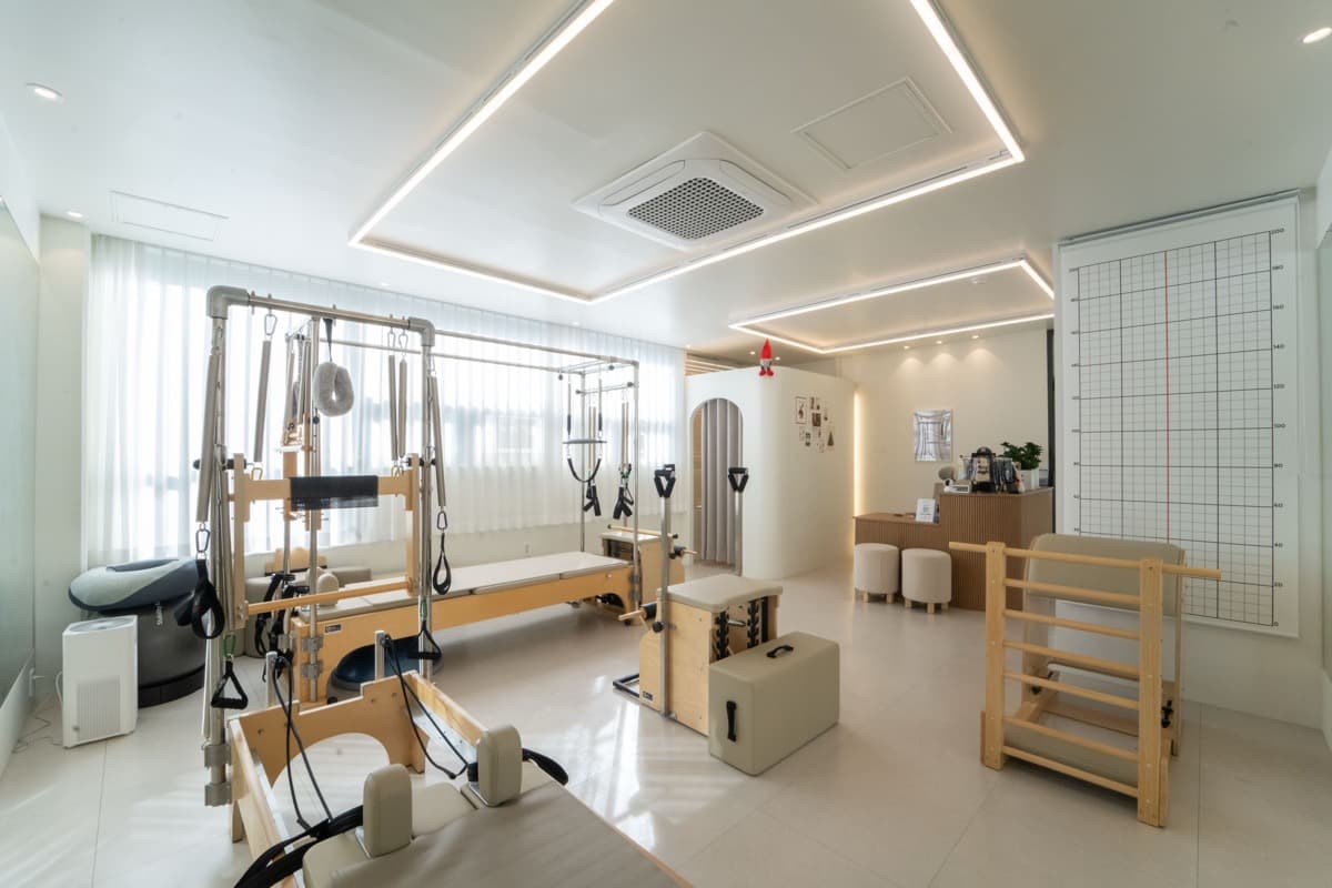 채도필라테스_스튜디오